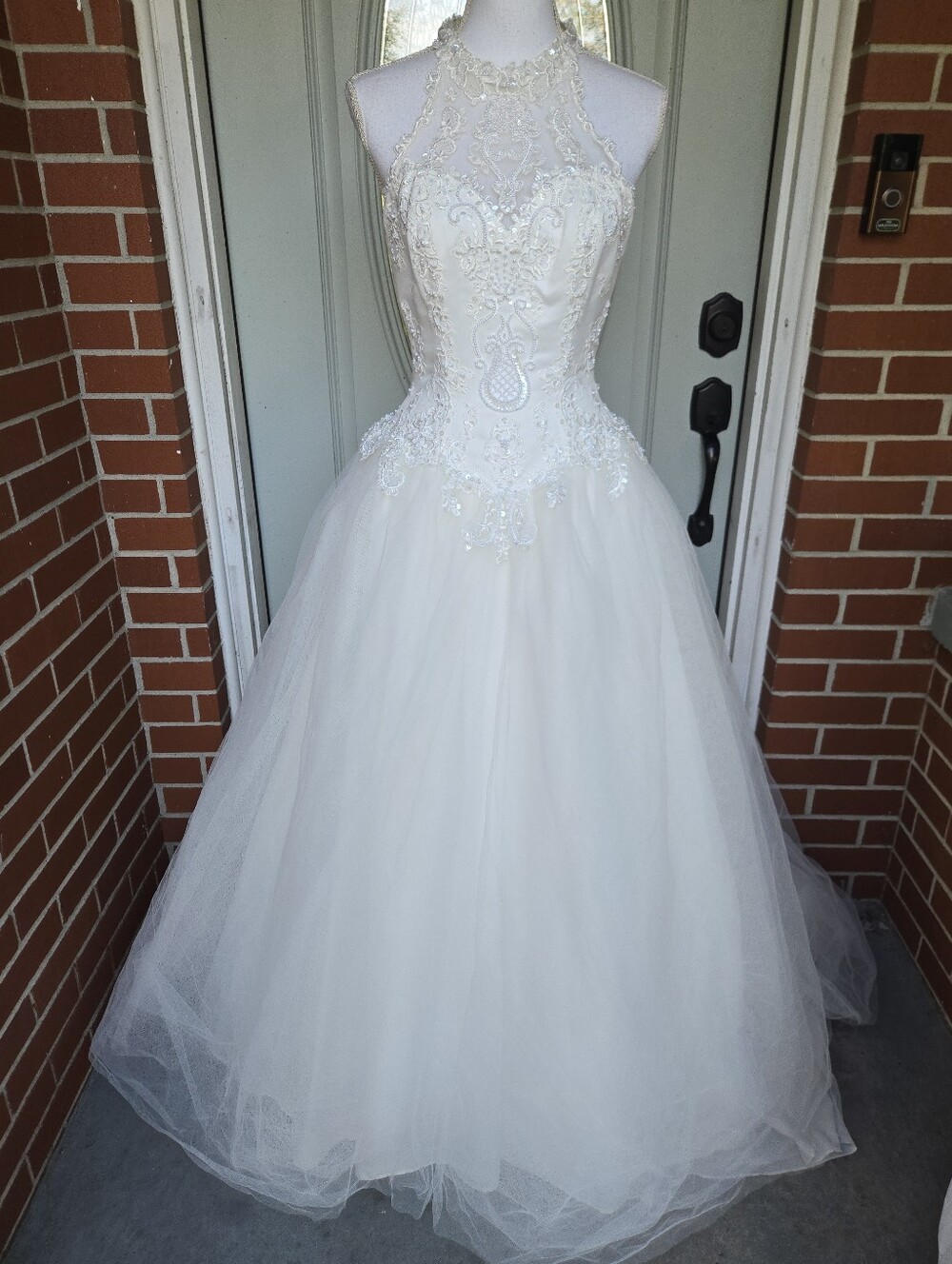 St Tropez Beaded Illusion Halter Ball Gown Wedding Dress White Lace Tulle Ivory